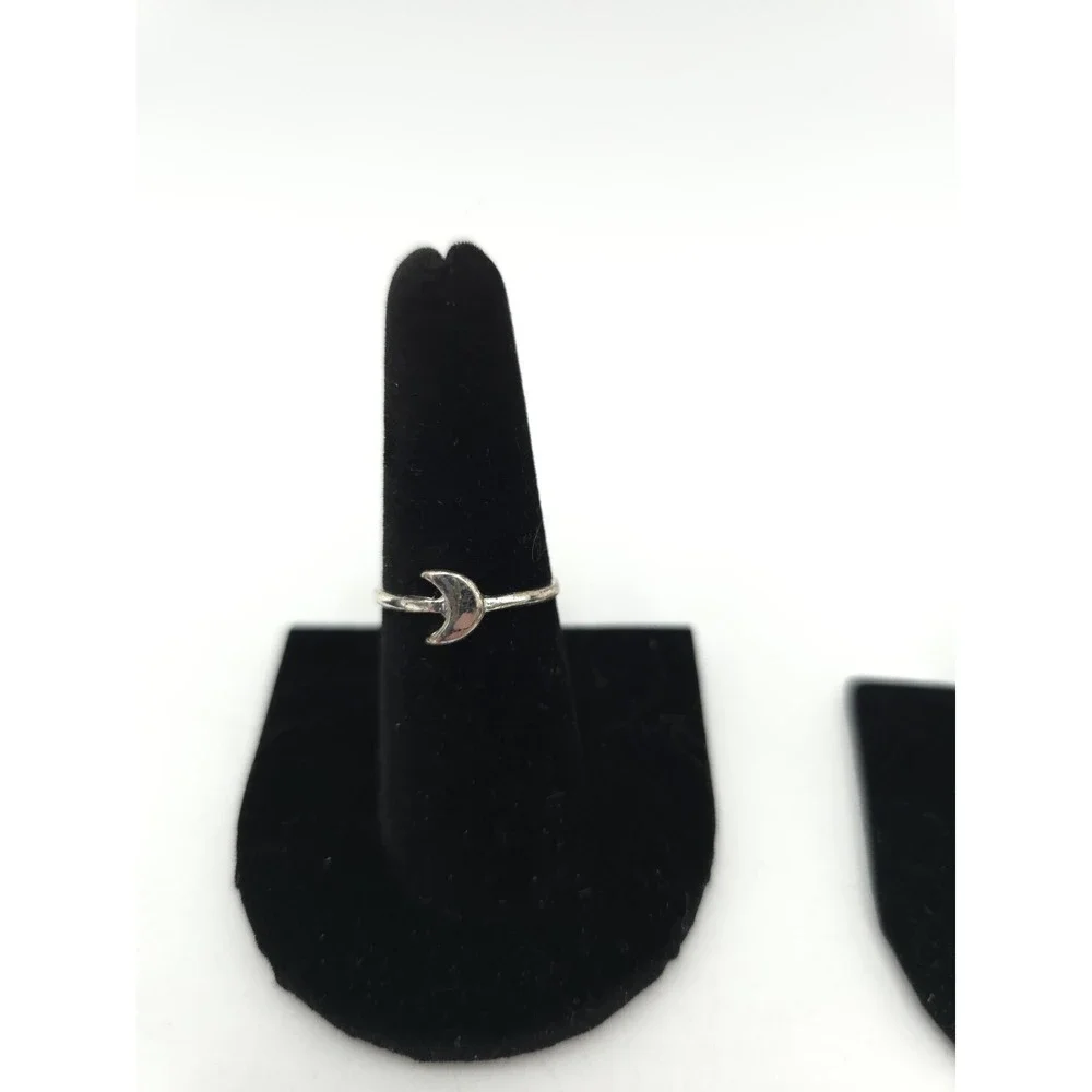 Lot Of 4 Moon Stars Silver‎ Tone Rings v size 7.25